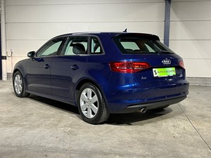 Audi A3 sportback 1.6TDI attraction