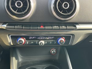 Audi A3 sportback 1.6TDI attraction