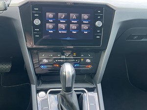 Volkswagen Passat Variant Business 1.5TSI DSG