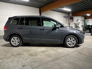 Volkswagen Touran 1.5 TSI Highline110kW Automaat DSG 7 zit 
