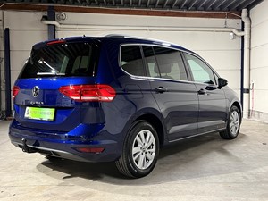 Volkswagen Touran 1.5 TSI Highline110kW Automaat DSG
